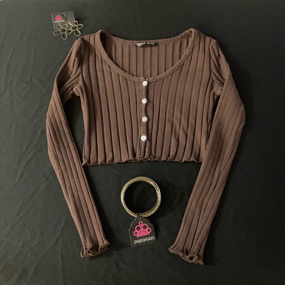 Brown Crop Top with Necklace & Earring Bundle